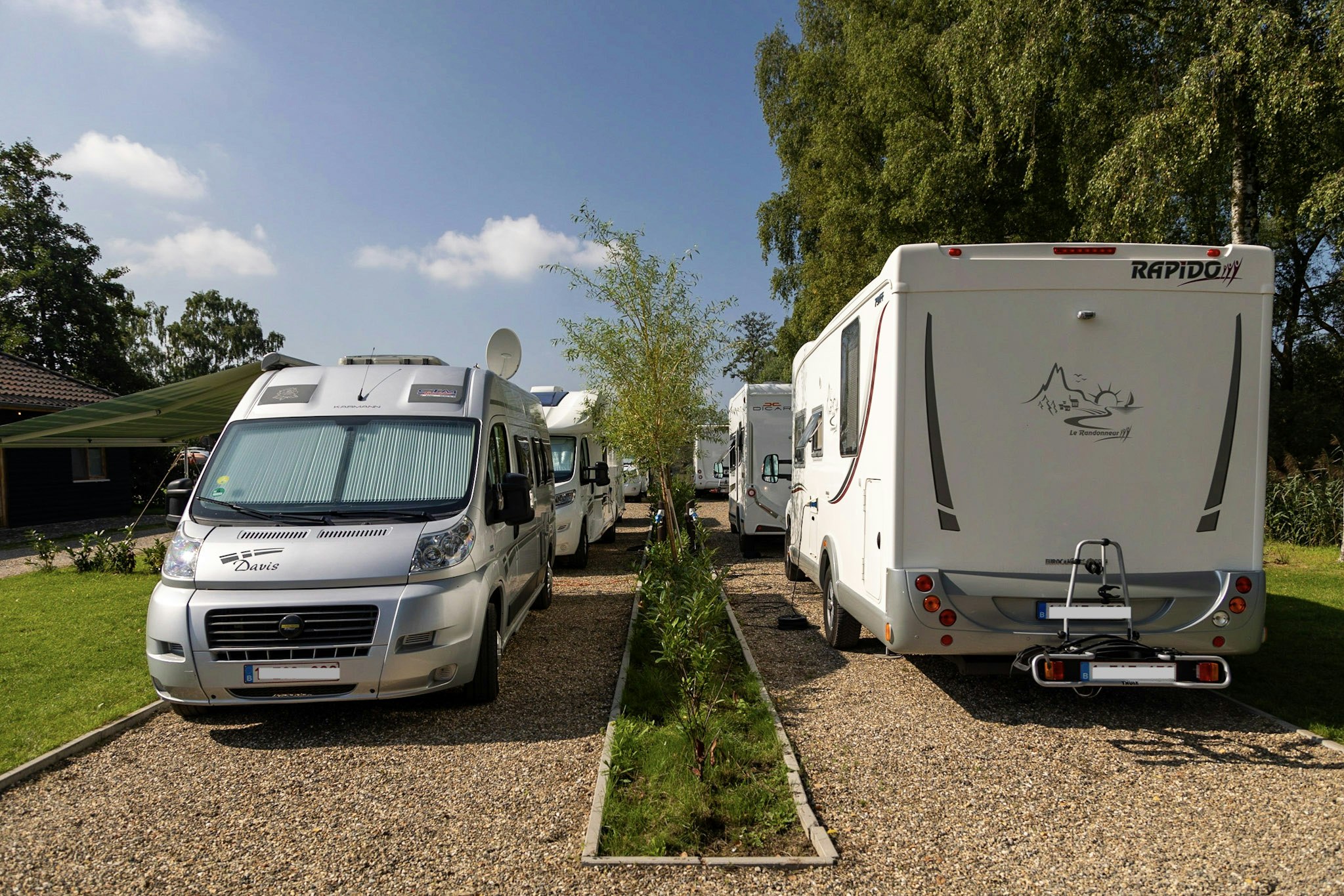 Papillon Kinrooi - Standplätze auf dem Campingplatz