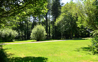 Parbola Holiday Park