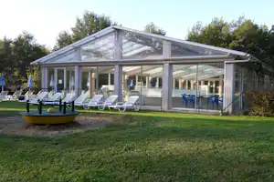 Parc De Nibelle - Pool auf dem Campingplatz