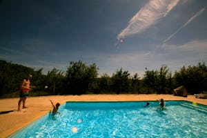 Parc Résidentiel de Loisirs Les Hameaux du Perrier