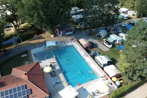 Park-Camping Iller - Luftaufnahme des Pools