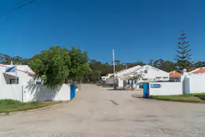 Parque de Campismo do Serrão - Einfahrt