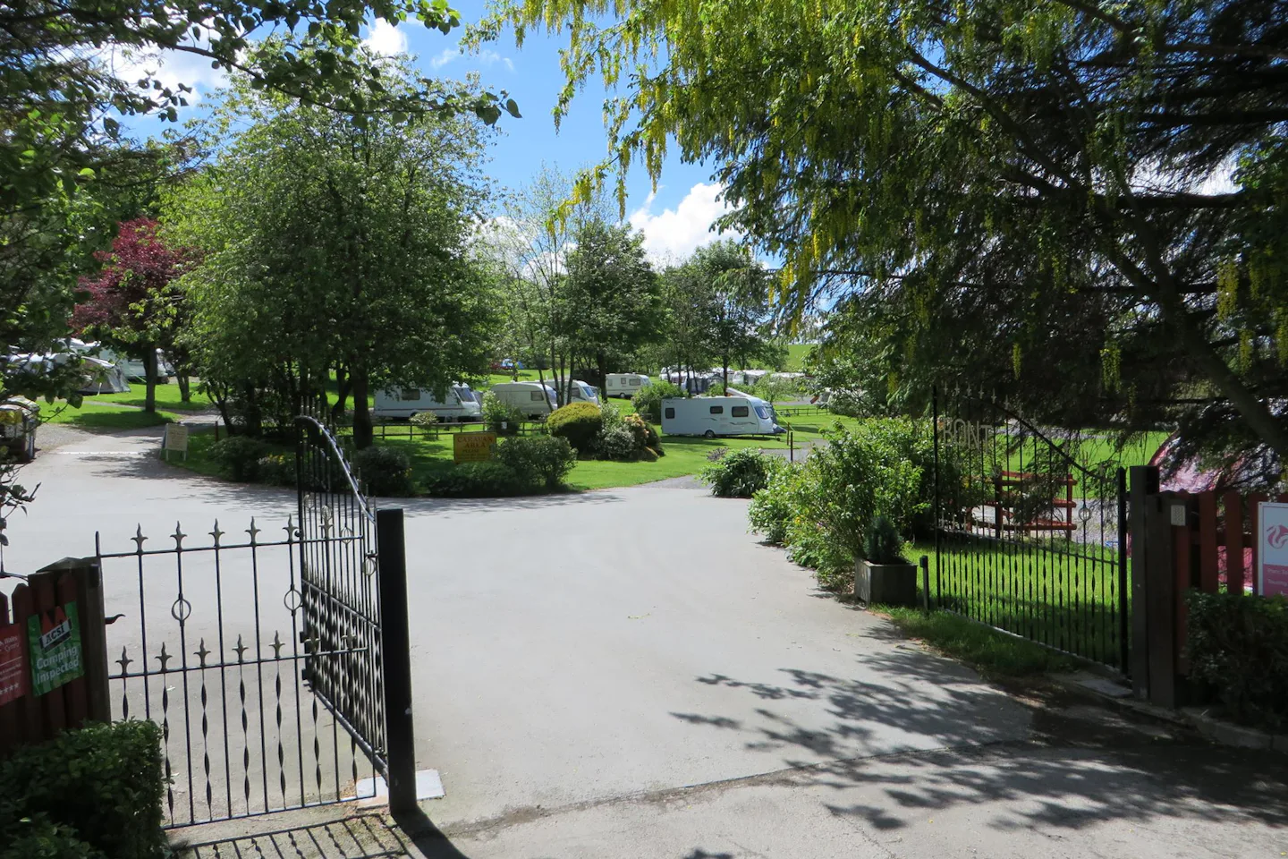 Pen y Bont Touring & Camping Park