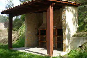Penacova Parque de Campismo Penacova - Überdachte Grillstellen auf dem Campingplatz