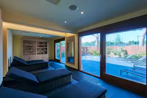 Playa Montroig Camping Resort - Entspannungsbereich im Spa des Campingplatzes