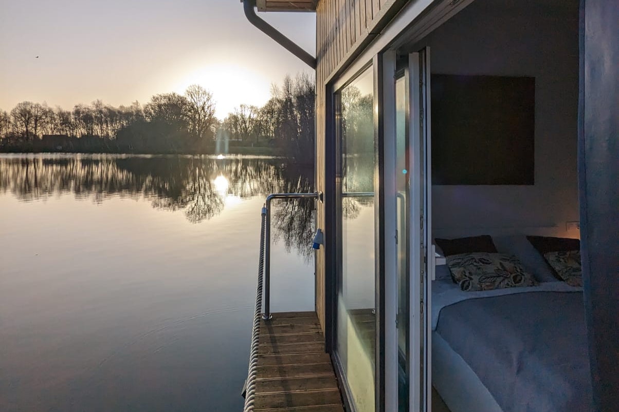 Campingplatz Papenburg - Mobilheim direkt am See