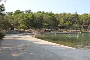 Port 9 Camping - Badestrand am Campingplatz