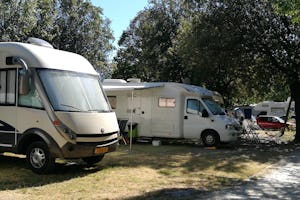 Porto Turistico Residence Marina 3B - Wohnwagen- und Zeltstellplatz auf dem Campingplatz