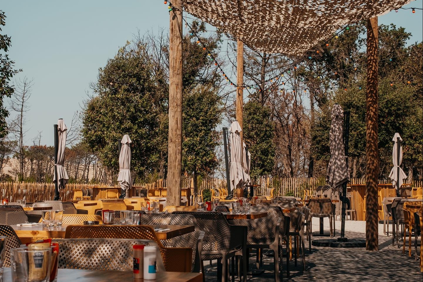 Pyla Camping  - Restaurant mit Terrasse auf dem Campingplatz