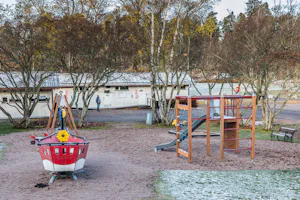 Rastila Camping Helsinki - Spielplatz - 1.jpg