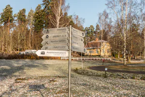 Rastila Camping Helsinki - Wegweiser.jpg