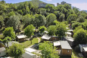 RCN-Camping La Bastide en Ardèche - Mobilheime auf dem Campingplatz