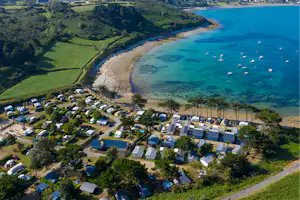 RCN Camping Port l'Épine - Luftaufnahme des Campingplatzes am Strand