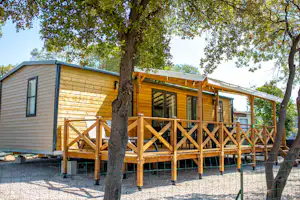 RCN Domaine de la Noguière - Mobilheim mit Terrasse auf dem Campingplatz