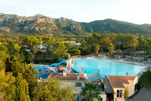 RCN Domaine de la Noguière - Freibad auf dem Campingplatz