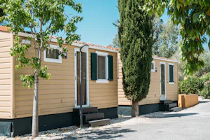 Real Village Roma - Bungalows auf dem Campingplatz