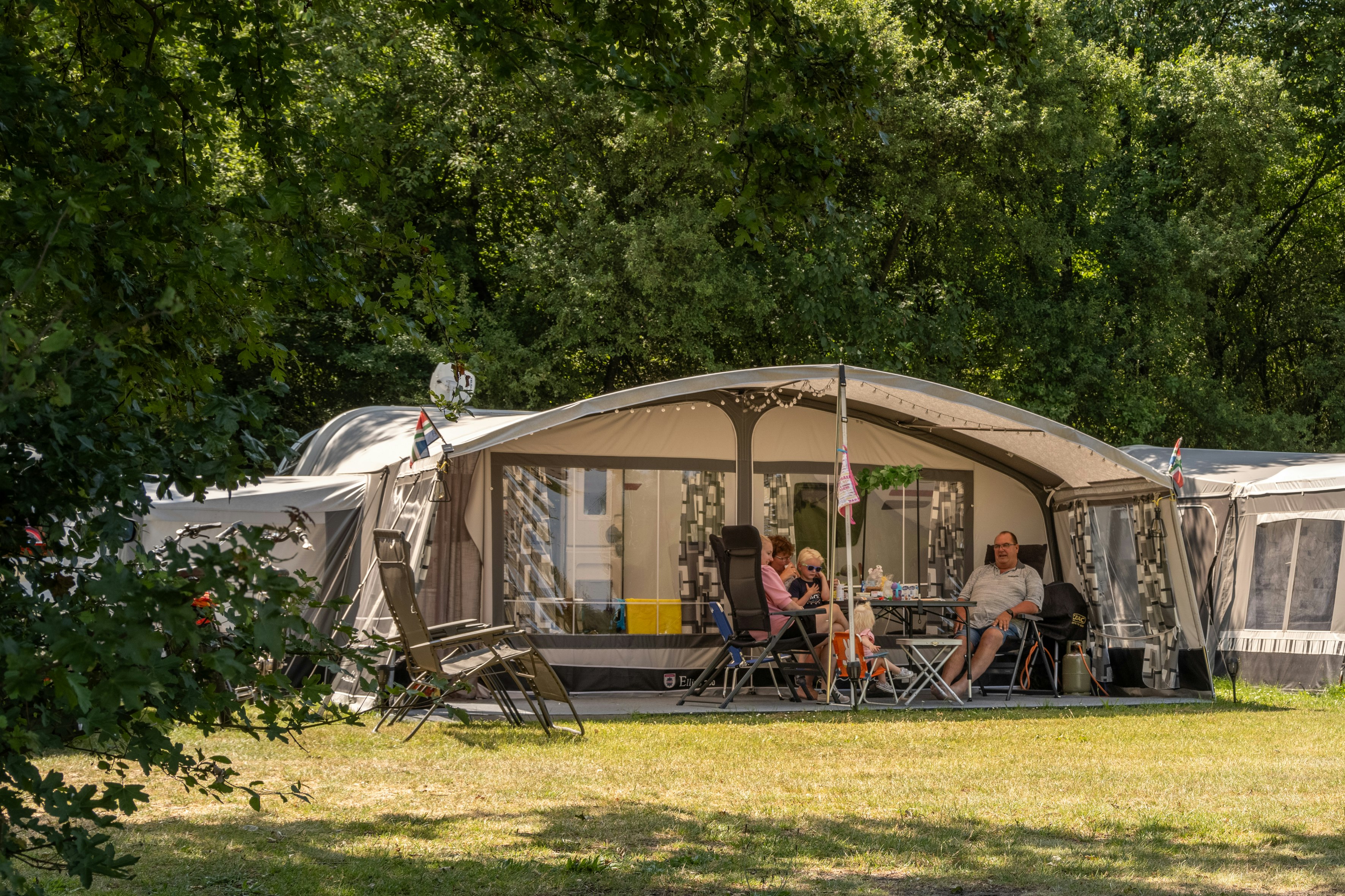 Ronostrand  Recreatie Centrum Ronostrand - Standplätze auf dem Campingplatz