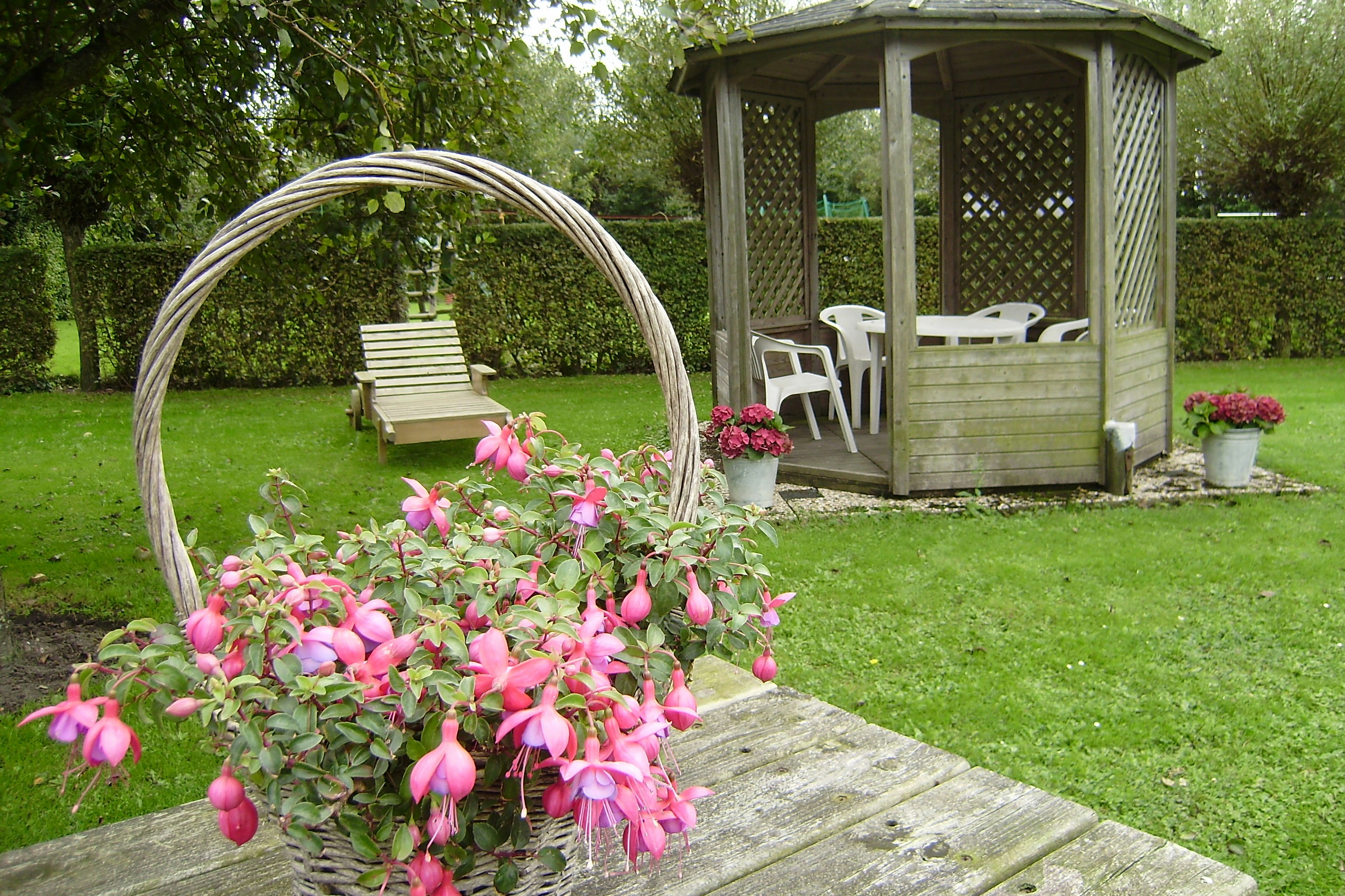 Recreatiebedrijf Boot - Picknickwiese mit Pavillon