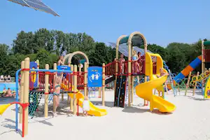 Recreatieoord Wilhelm Tell - Spieplatz auf dem Campingplatz