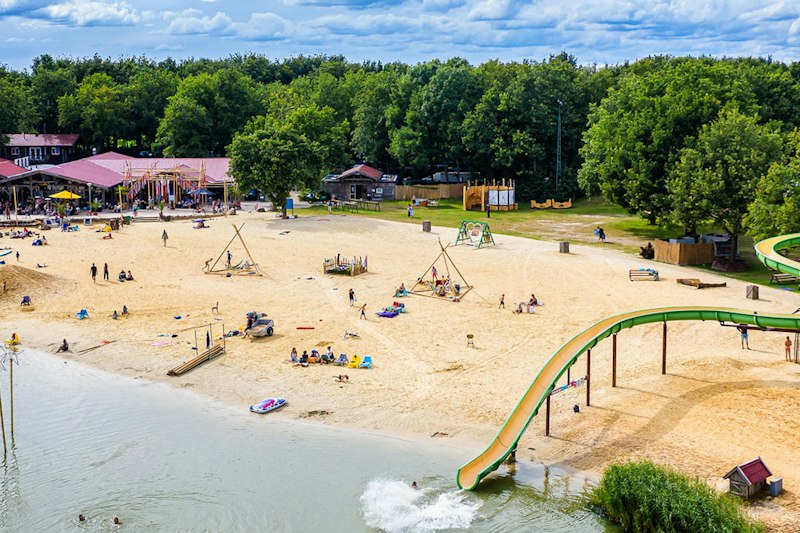 Recreatiepark Ermerstrand (foto 1, bron: ANWB Camping)