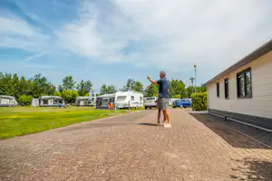 EuroParcs Noordwijkse Duinen Recreatiepark Noordwijkse Duinen in Noordwijk - Stellplätze auf dem Campingplatz