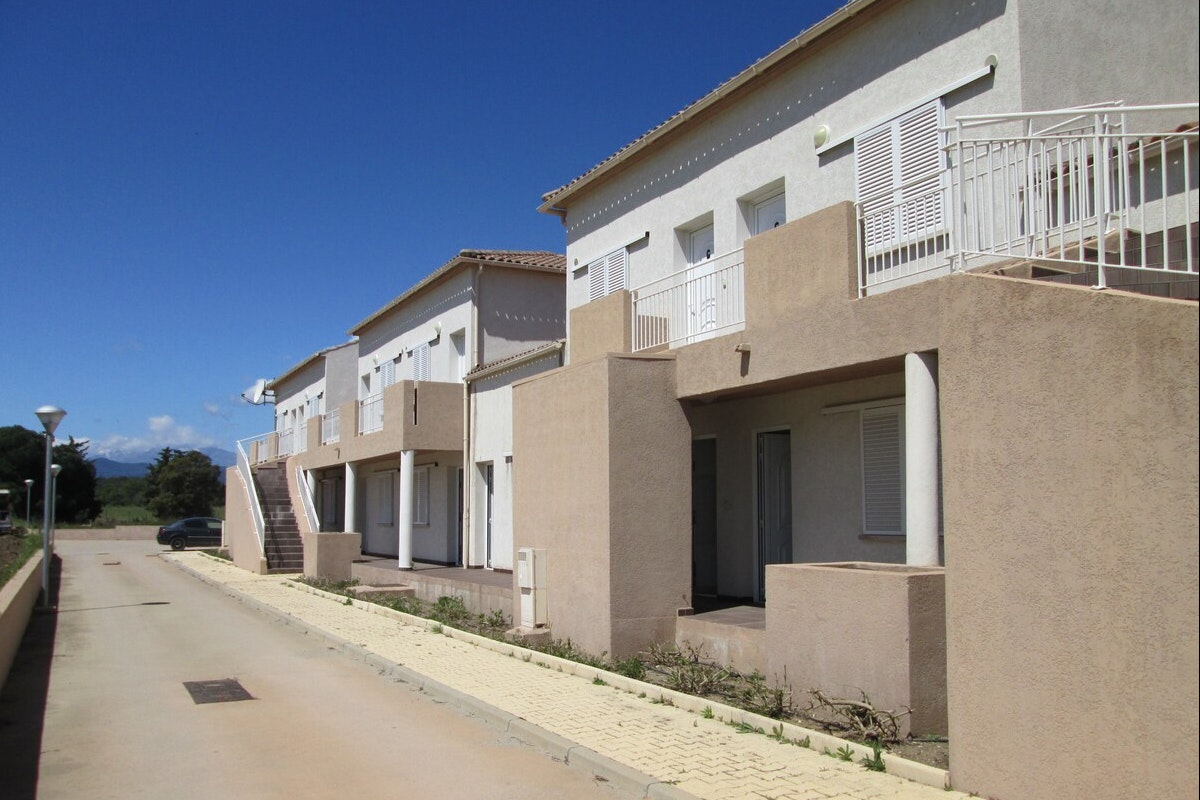 Résidence Les Hauts du Maquis - Ferienwohnungen auf dem Campingplatz