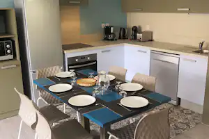 Résidence Les Sables d'Or By Resasol - Innenansicht eines Mietapartments