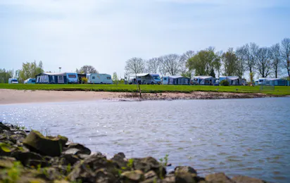 Resort Lexmond