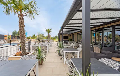Resort Lexmond