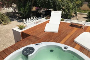 Resort Naturista Grottamiranda - Jacuzzi auf dem Campingplatz