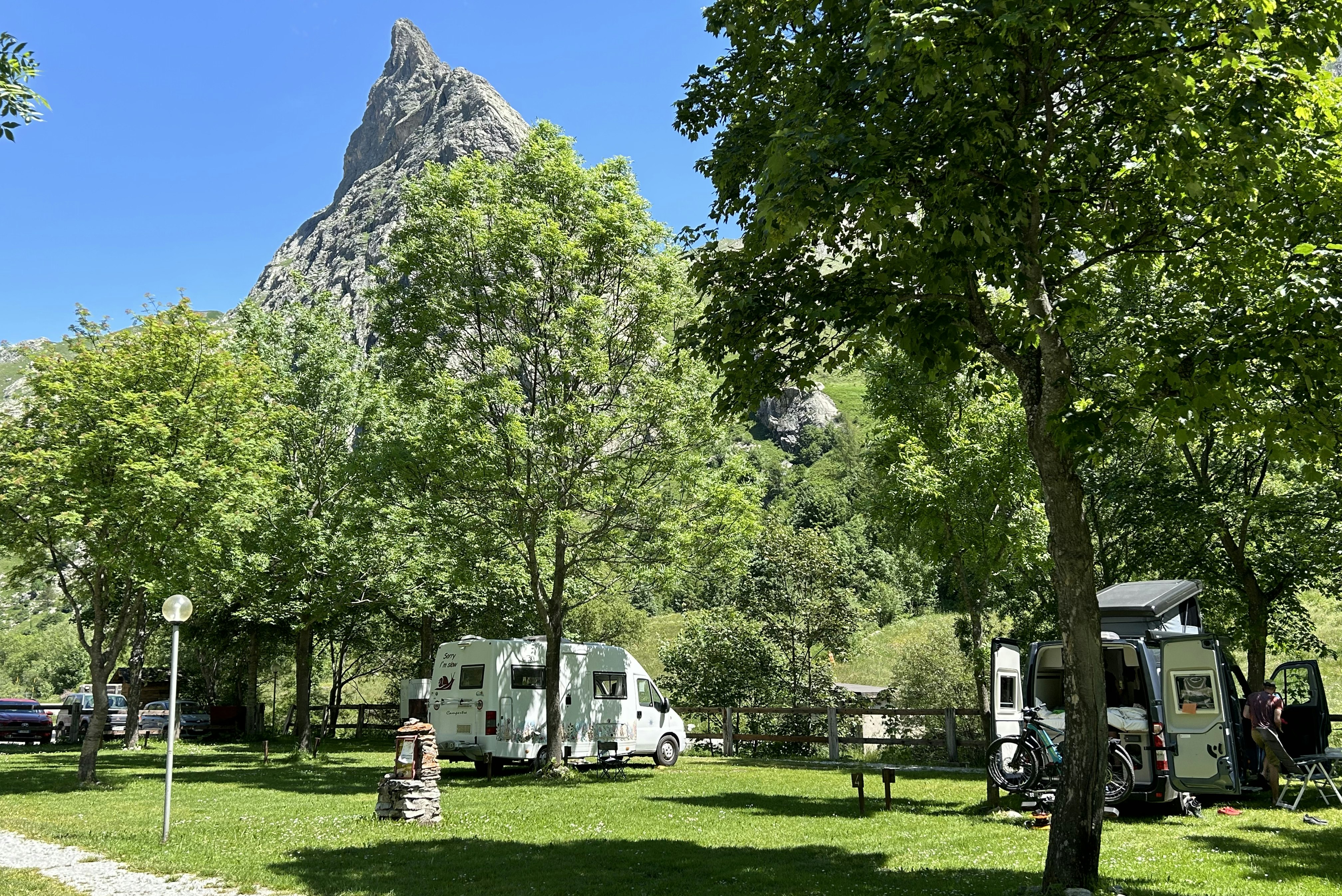 Rifugio Campo Base - Standplatzwiese auf dem Campingplatz