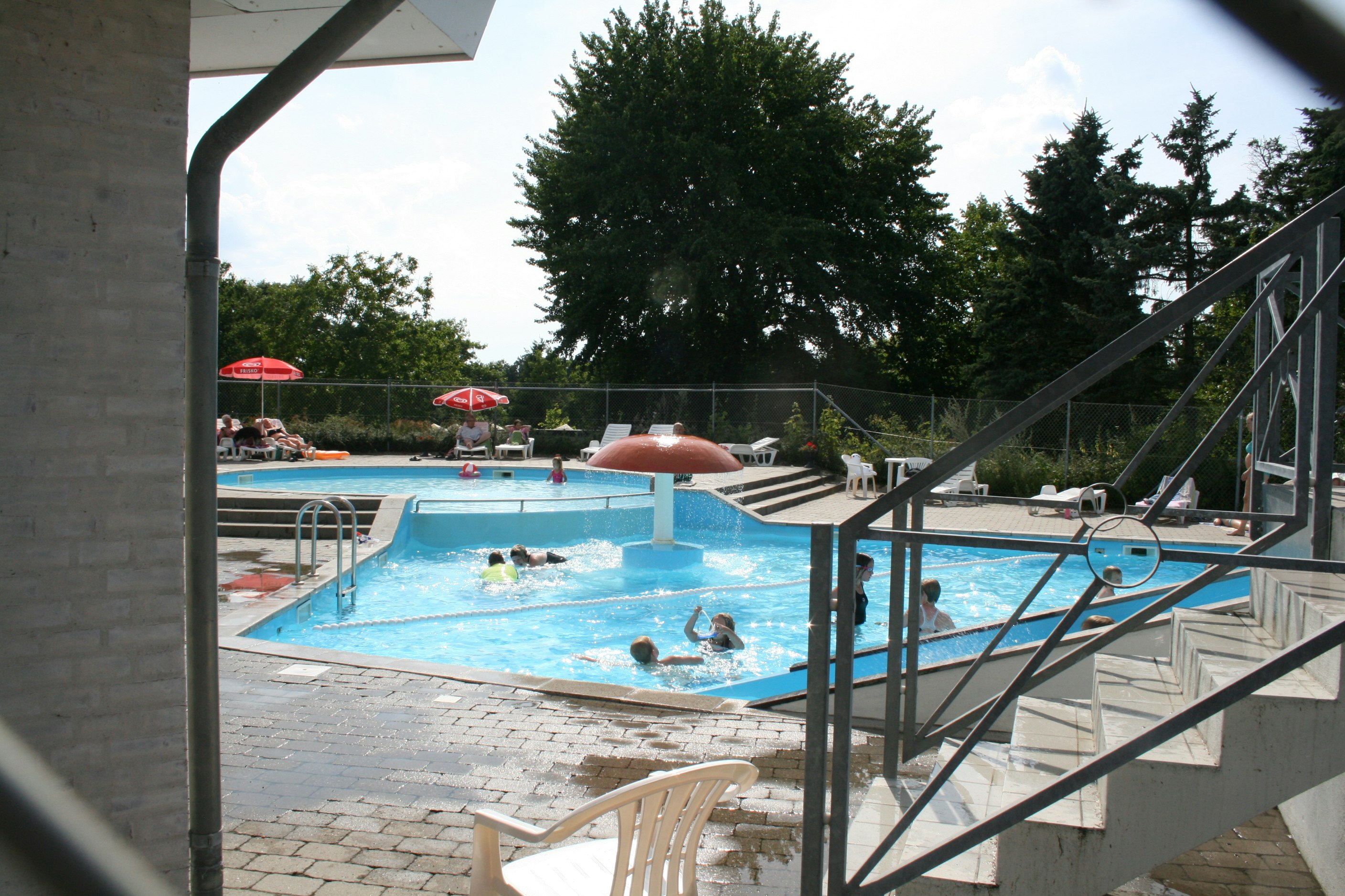 Ristinge Camping - Freibad auf dem Campingplatz