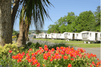 River Valley Caravan Park - Mobilheime auf dem Campingplatz