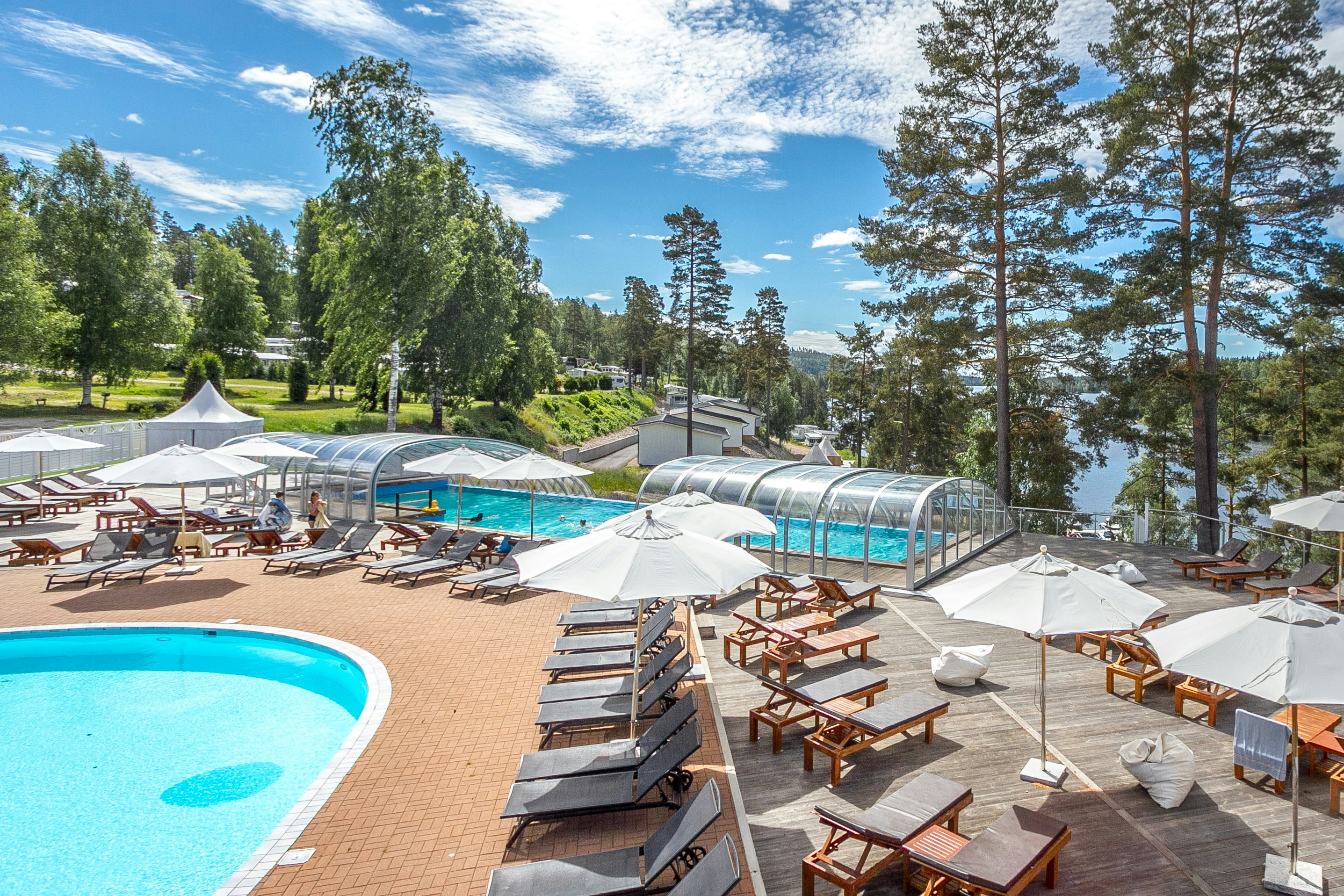 Årjäng Camping Sommarvik - Poollandschaft auf dem Campingplatz