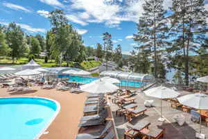 Årjäng Camping Sommarvik - Poollandschaft auf dem Campingplatz