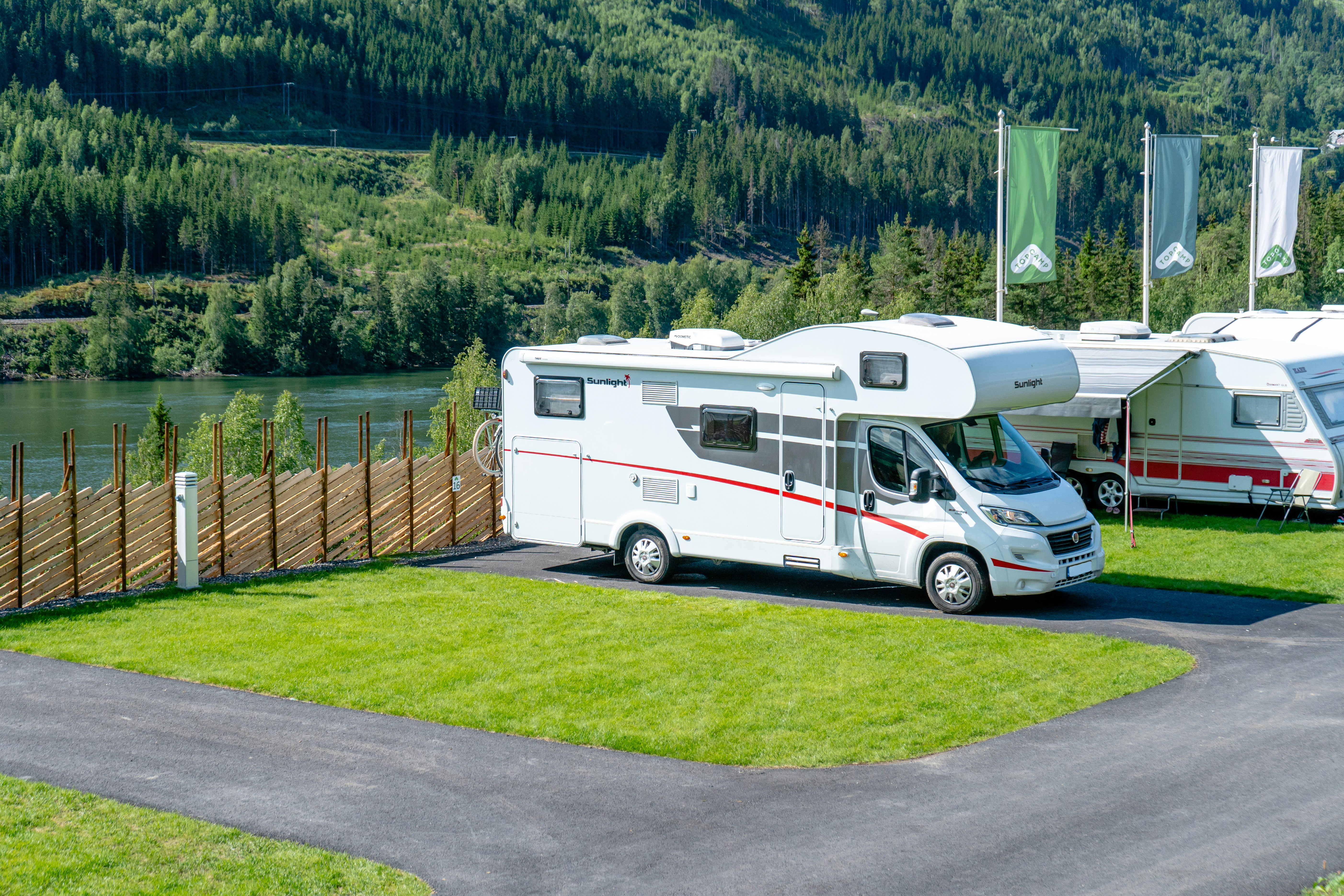 Topcamp Rustberg - Standplätze direkt am Fluss