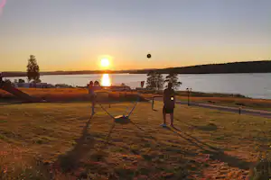 Sälstens Havscamping - Kinderspielplatz auf dem Campingplatz