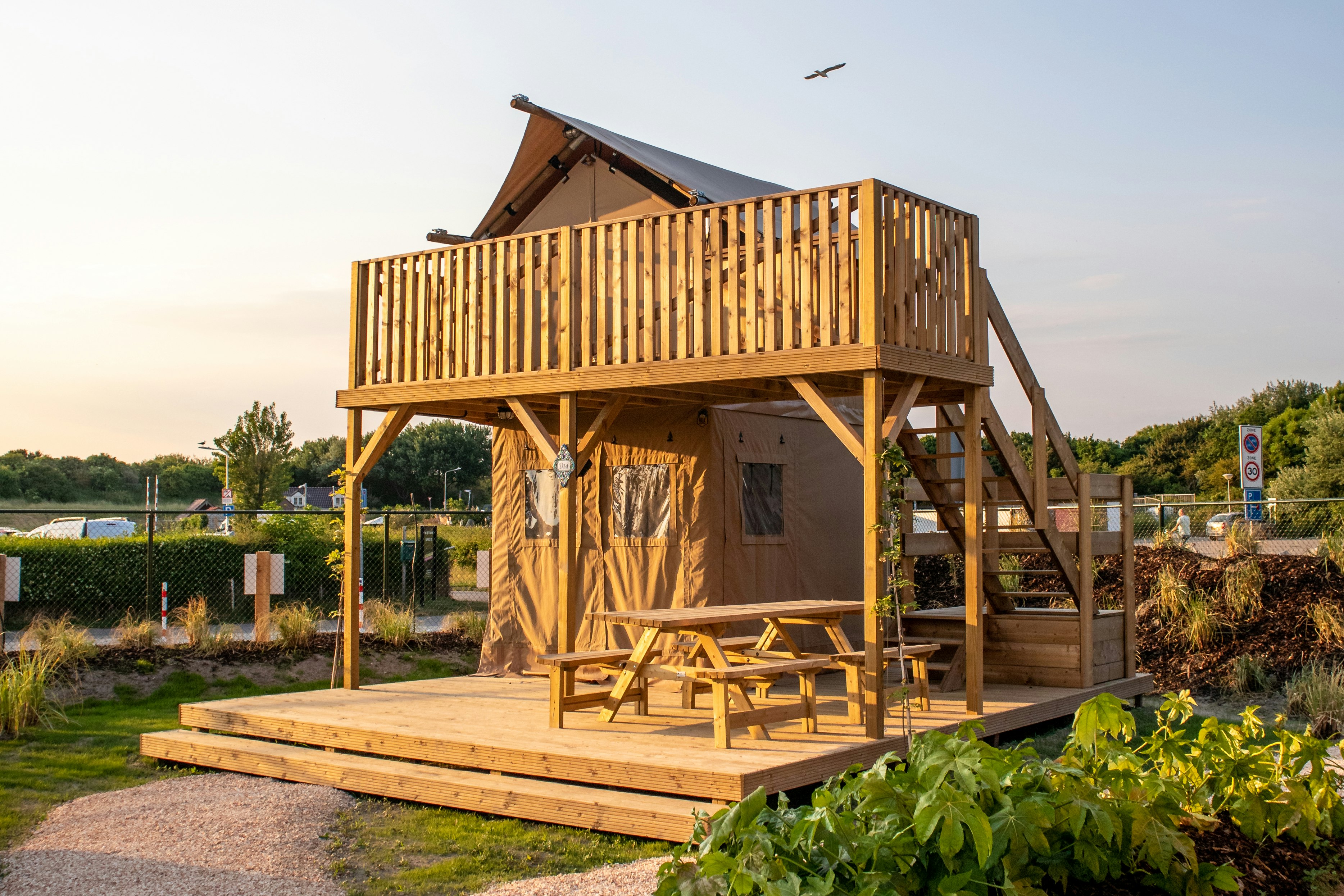 Sahara Stay - Zweistöckiges Glamping Zelt mit Balkon