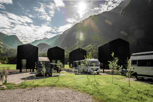 Såndgøld Alpine Glamping - Mobilheime auf dem Campingplatz