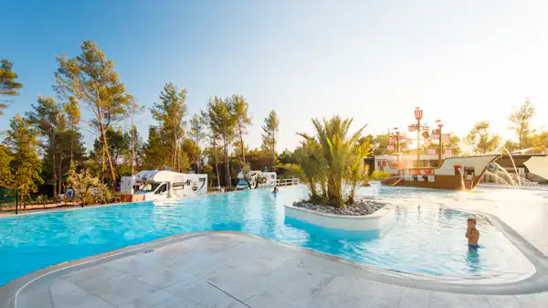 Santa Marina Boutique Camping
