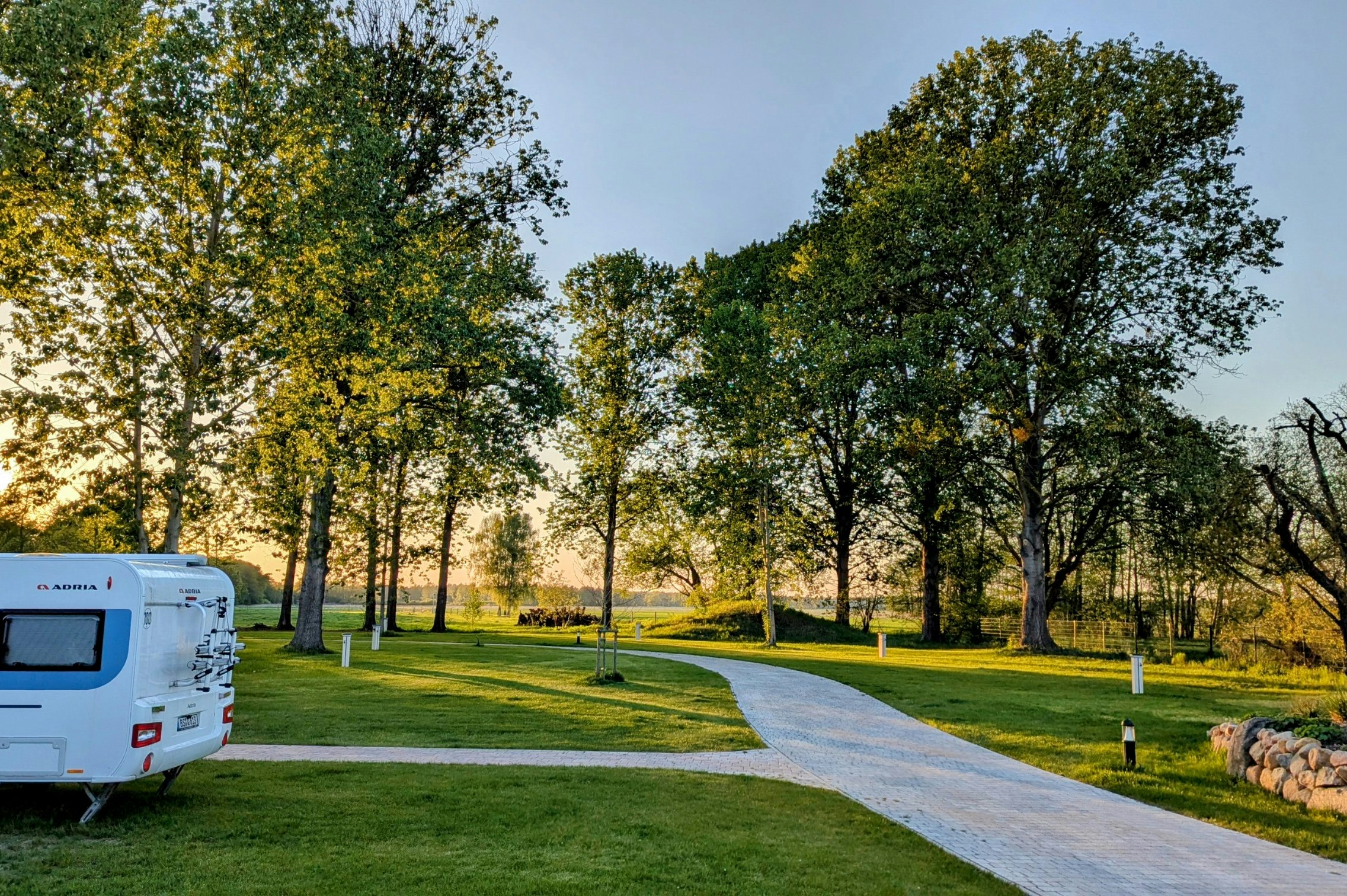 Schloss Sigrön Superior Camping & Hotel - Standplätze auf dem Campingplatz