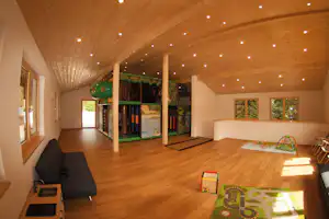 Schwimmbadcamping Mössler - Indoor vom Campingplatz
