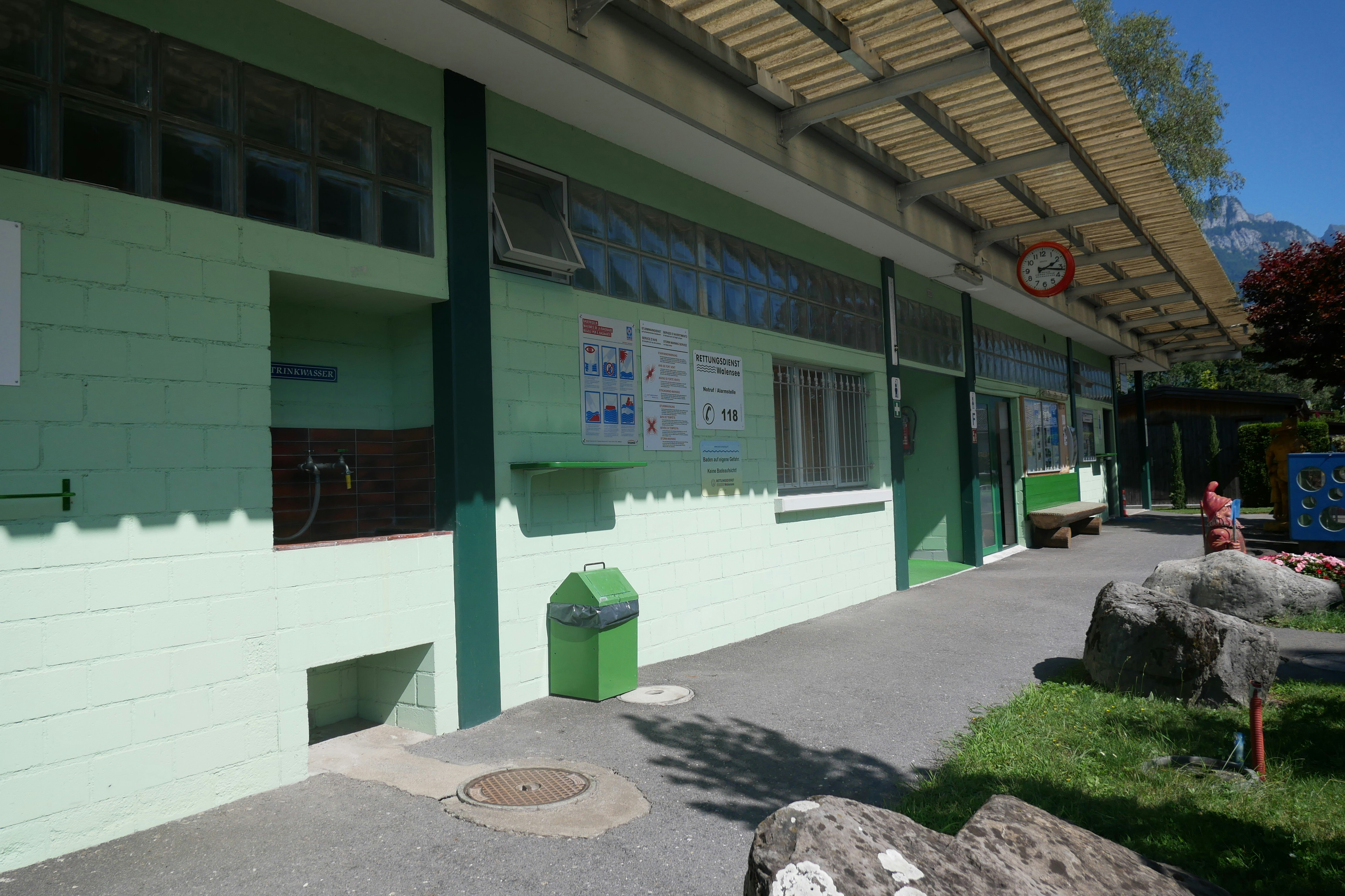 See-Camping - Sanitaergebaeude Waschmoeglichkeiten