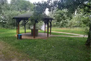 Seepark Barby - Grillplatz im Grünen