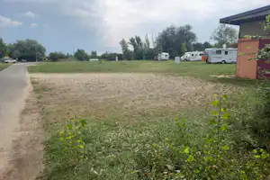 Seepark Barby - Wohnmobil- und Wohnwagenstellplätze