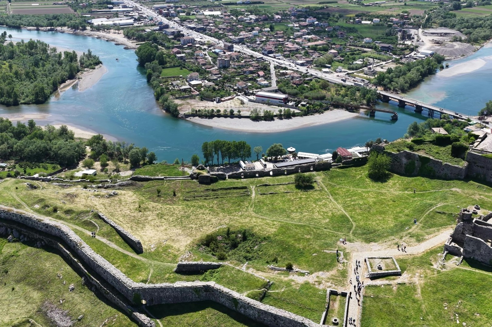 Shkodra Castle Camping