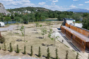 Shkodra Castle Camping - Standplätze auf dem Campingplatz