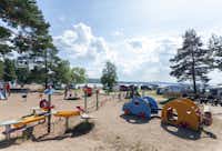 First Camp Siljansbadet – Rättvik  Siljansbadets Camping  - Kinderspielplatz auf dem Campingplatz