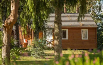 Camping Aux Portes Des Mille Sources
