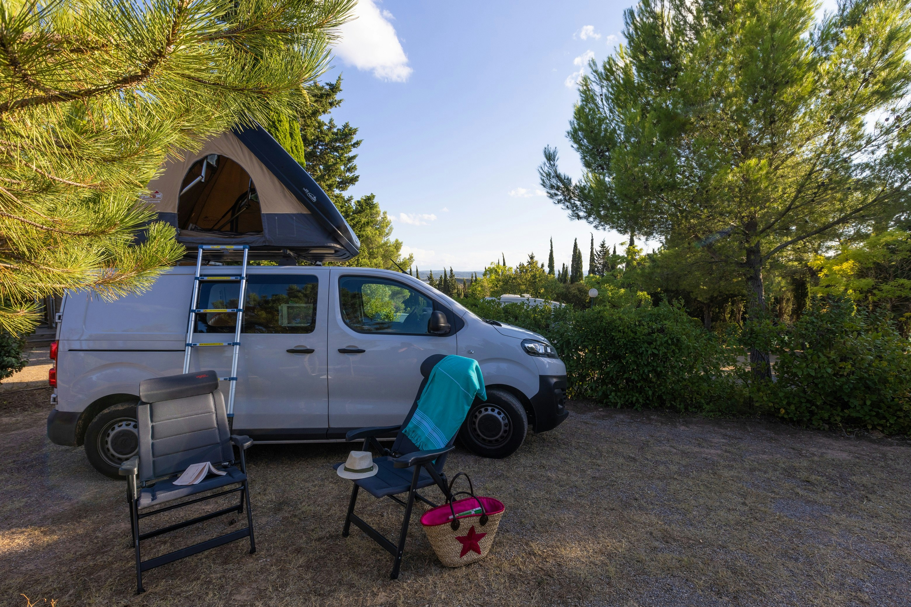 Camping La Pinède  Sites et Paysages La Pinède - Standplätze auf dem Campingplatz